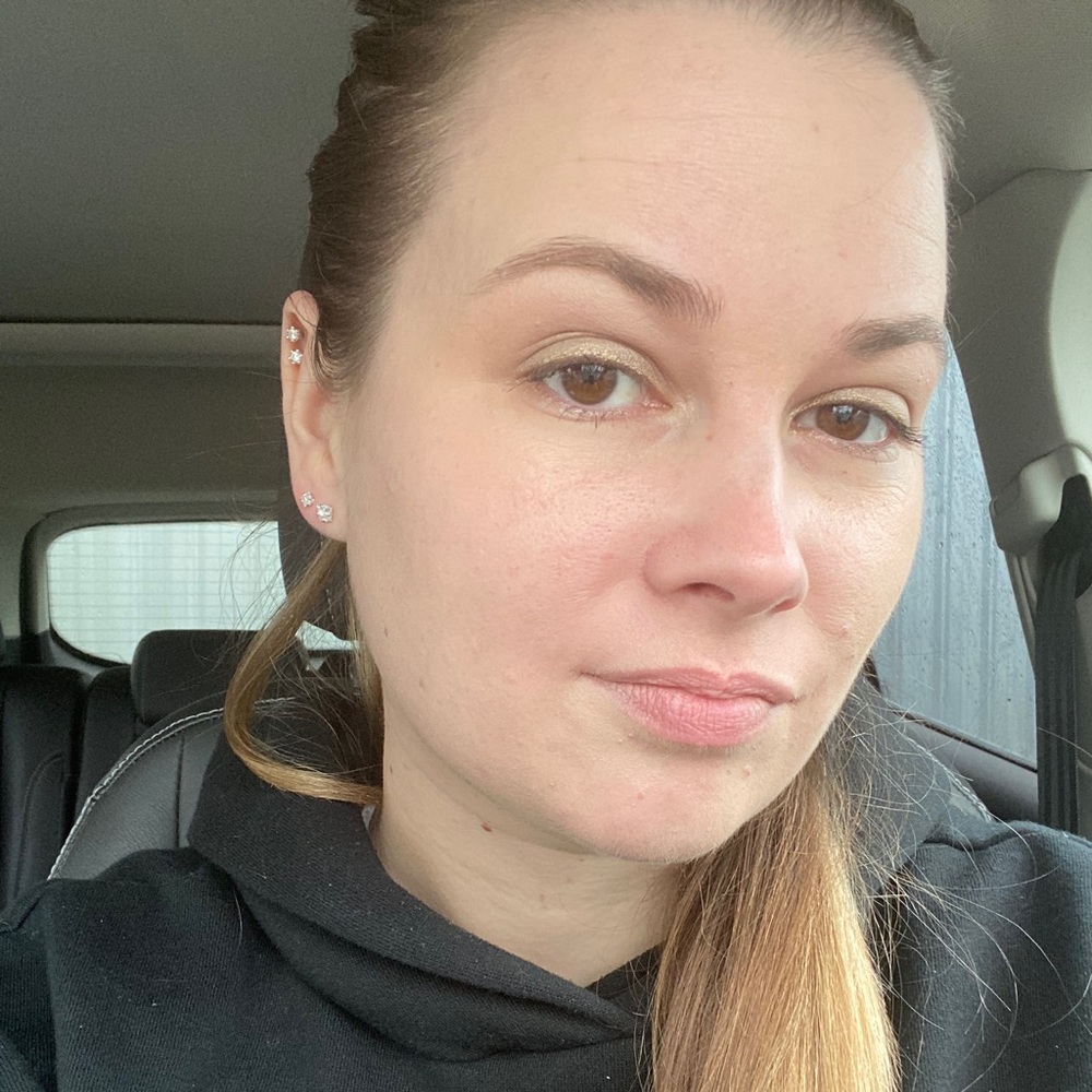 Meet your Posher, Jennifer